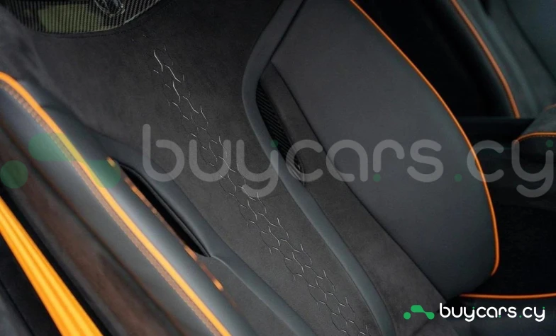 Lamborghini Huracan Белый