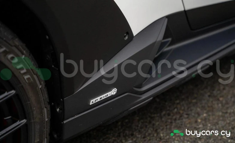 Lamborghini Huracan Белый