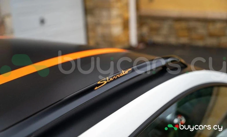 Lamborghini Huracan Белый