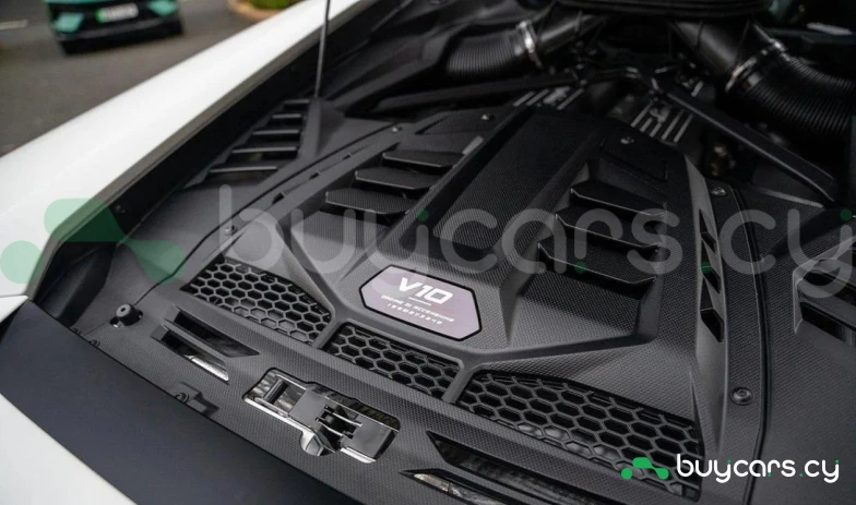 Lamborghini Huracan Белый