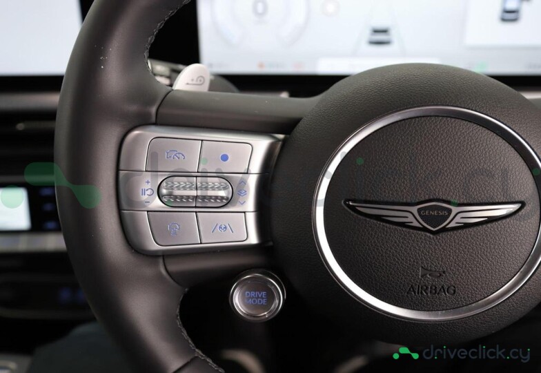 Genesis GV60 Белый