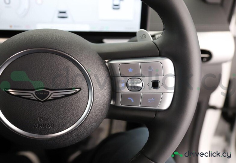 Genesis GV60 Белый