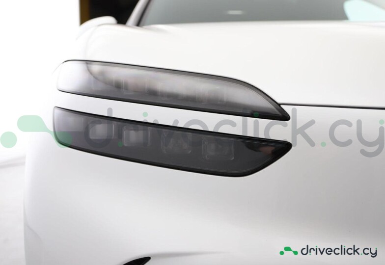 Genesis GV60 Белый