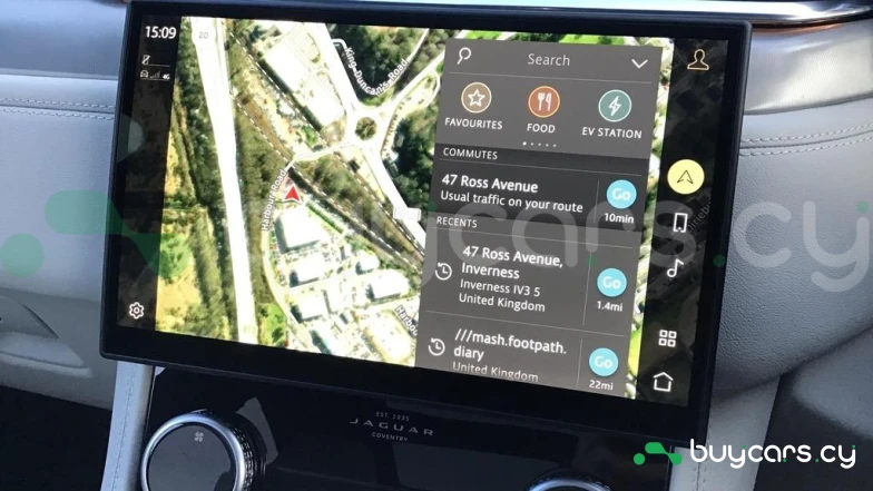 Jaguar F-Pace Черный