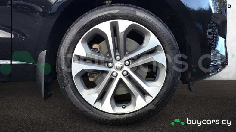 Jaguar F-Pace Черный