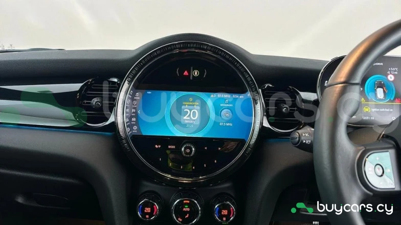 Mini Hatch Черный