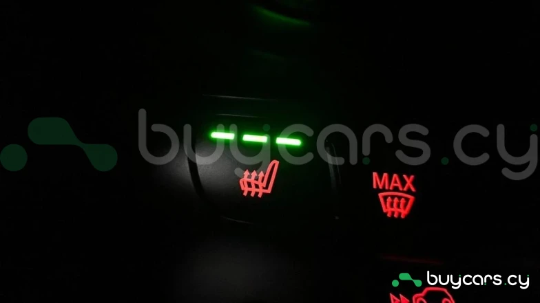 Mini Hatch Черный