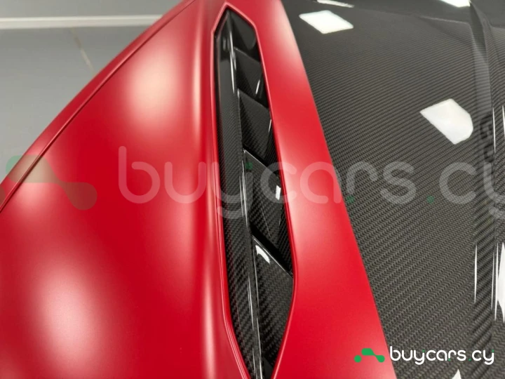 Lamborghini Urus Красный