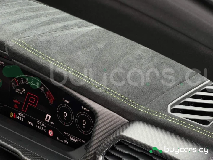 Lamborghini Urus Зеленый