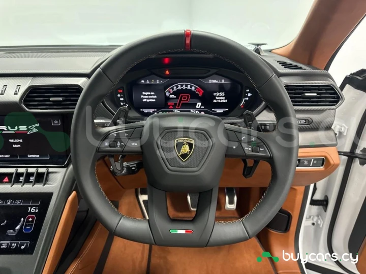 Lamborghini Urus Белый