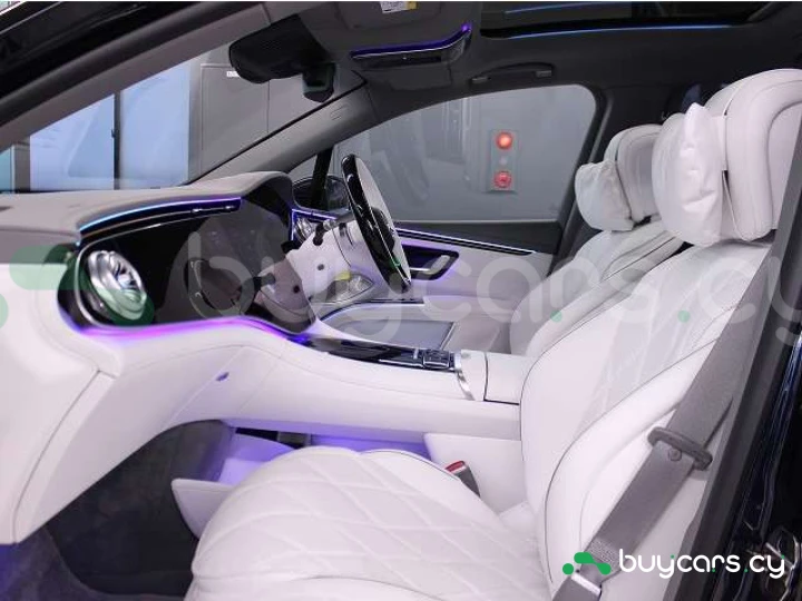 Mercedes EQS SUV Grey