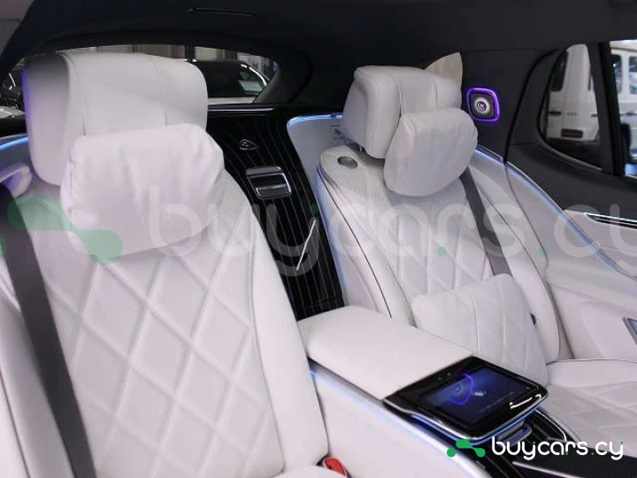 Mercedes EQS SUV Grey