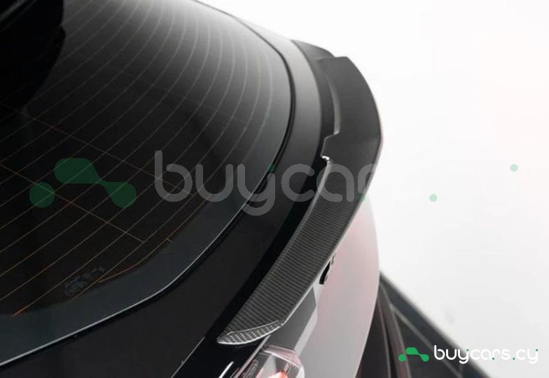 Lamborghini Urus Black