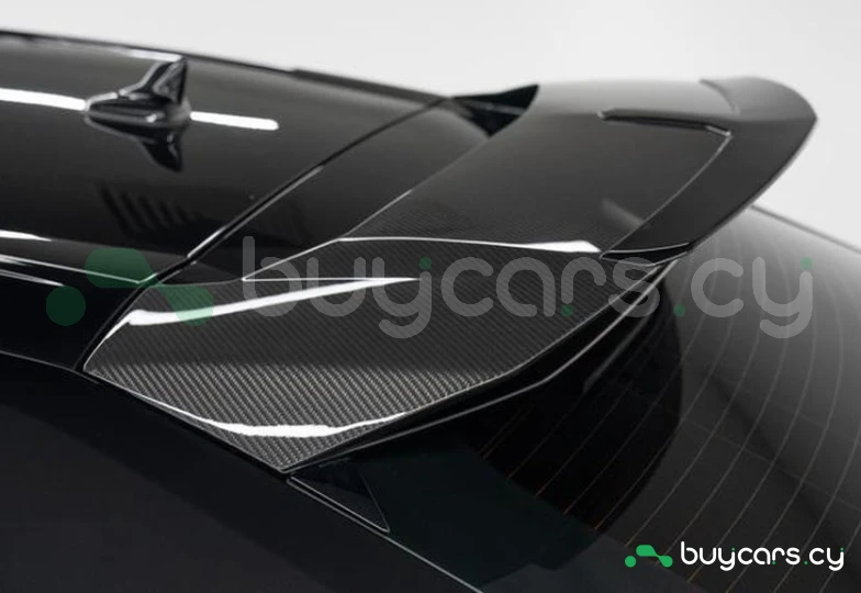 Lamborghini Urus Black