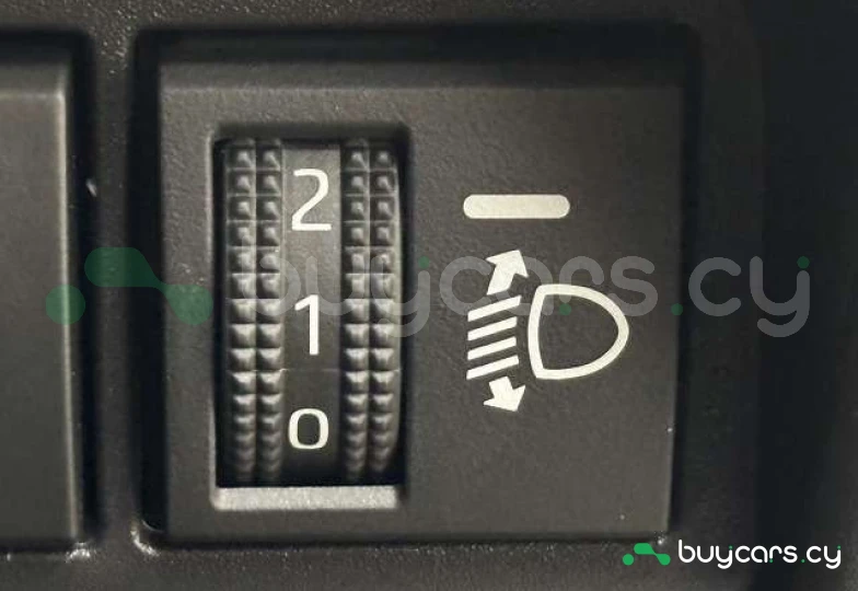 Toyota Aqua Черный