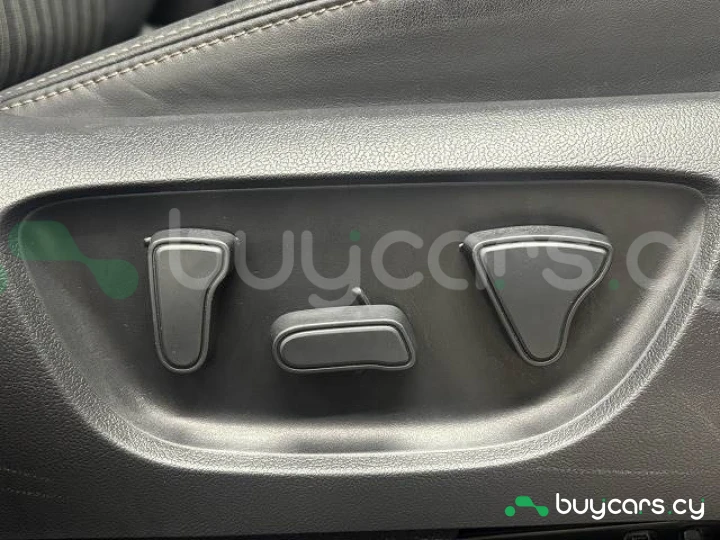 Toyota Aqua Черный