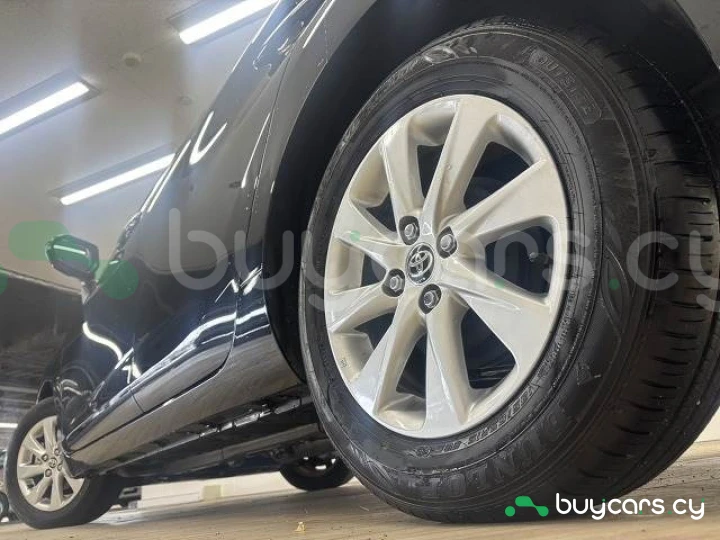 Toyota Aqua Черный