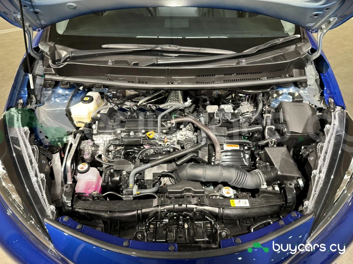 Toyota Aqua Синий