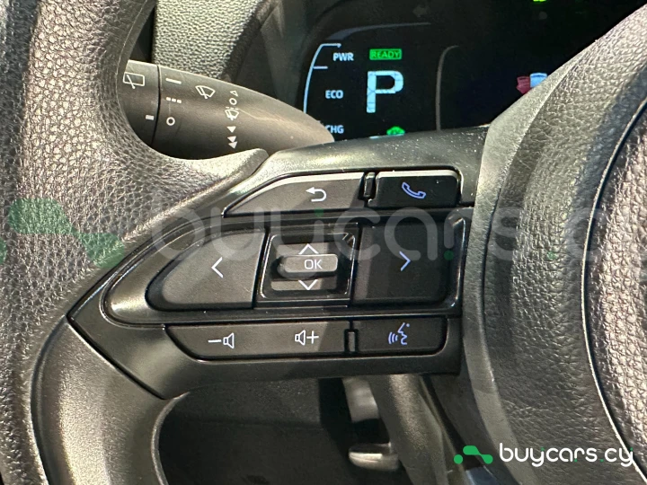 Toyota Aqua Синий