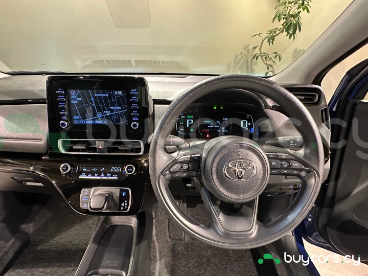 Toyota Aqua Синий