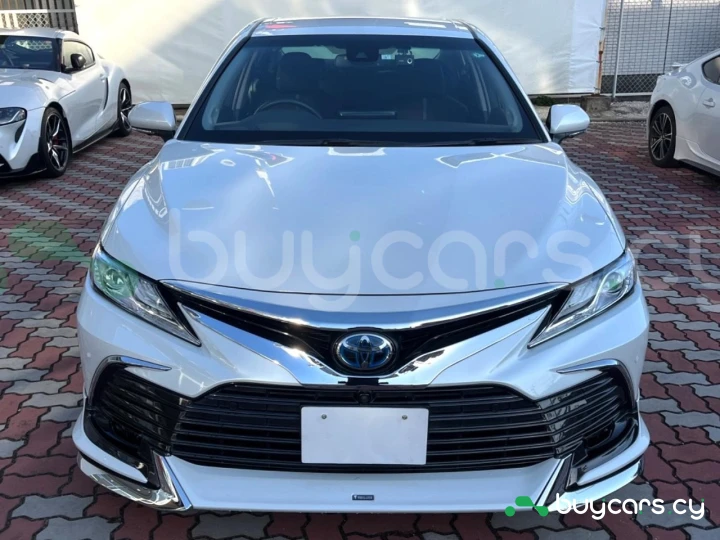 Toyota Camry White