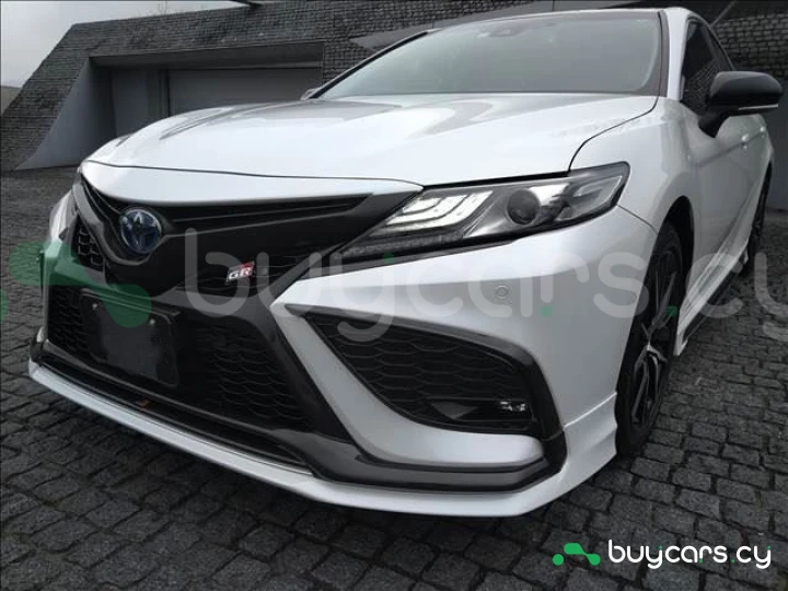 Toyota Camry White