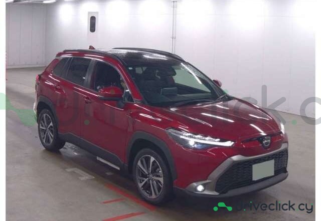 Toyota Corolla Cross Красный