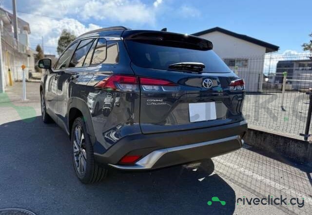 Toyota Corolla Cross Серый