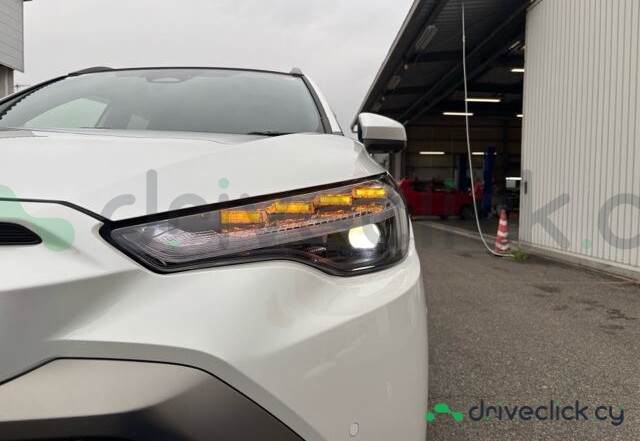 Toyota Corolla Cross White