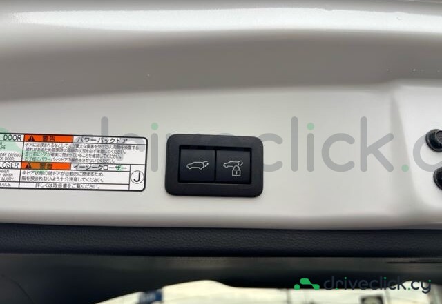 Toyota Corolla Cross White