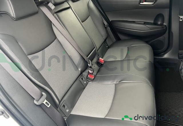 Toyota Corolla Cross Белый