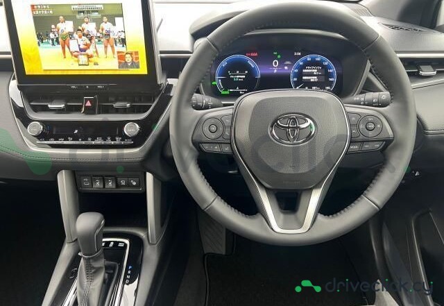 Toyota Corolla Cross Белый