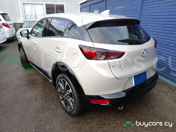 Mazda CX-3 Бежевый