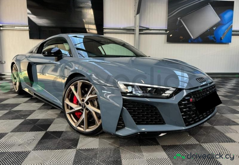 Audi R8 Grey
