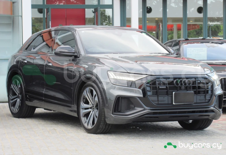 Audi Q8 Grey