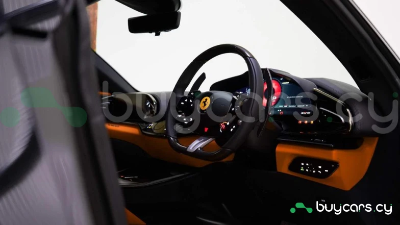 Ferrari Purosangue Черный