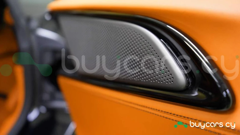 Ferrari Purosangue Черный