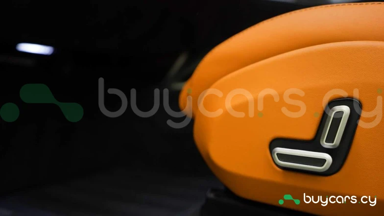 Ferrari Purosangue Черный