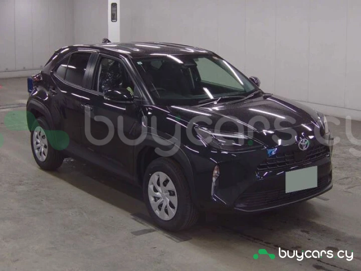 Toyota Yaris Cross Черный