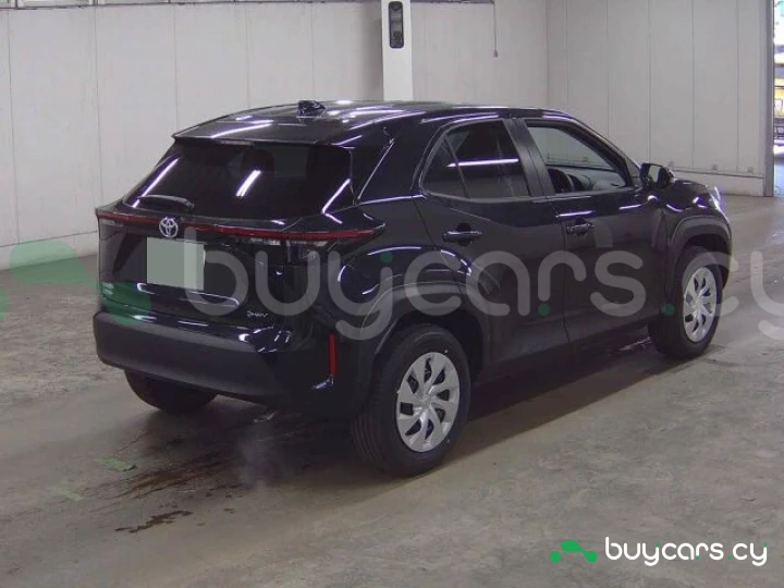 Toyota Yaris Cross Черный