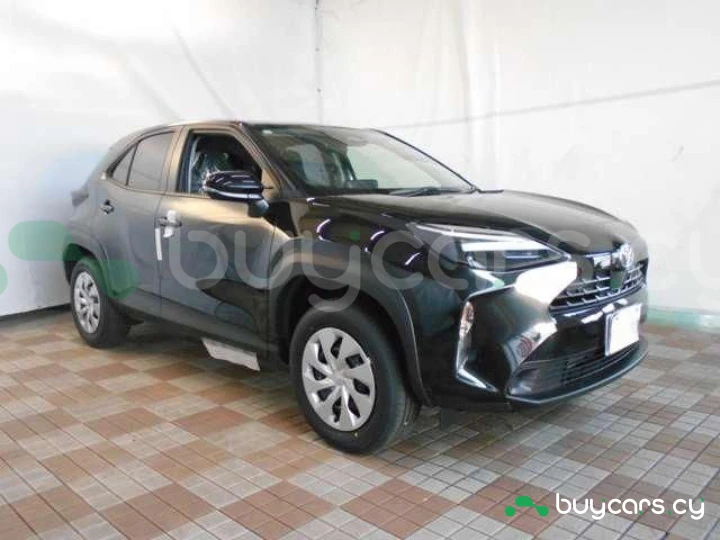 Toyota Yaris Cross Black