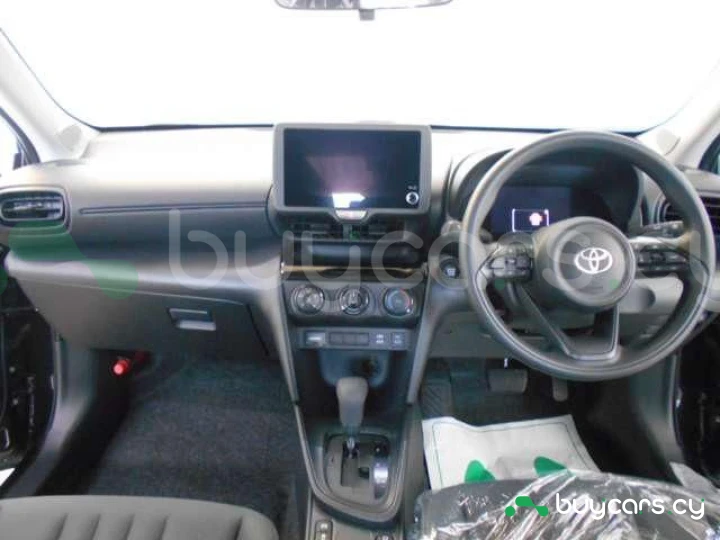 Toyota Yaris Cross Black
