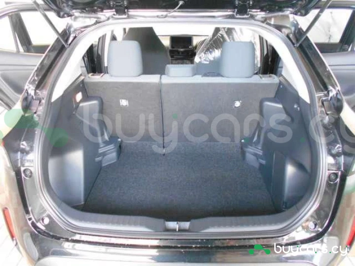 Toyota Yaris Cross Black