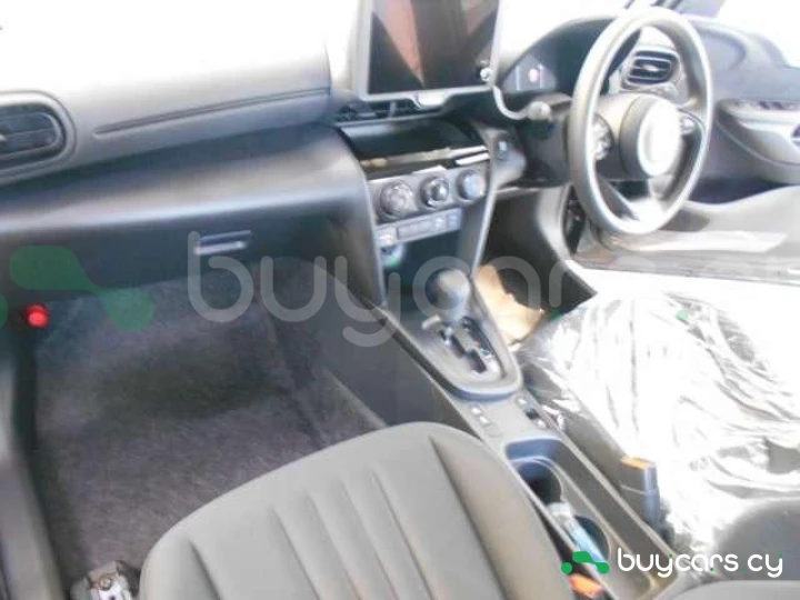 Toyota Yaris Cross Black