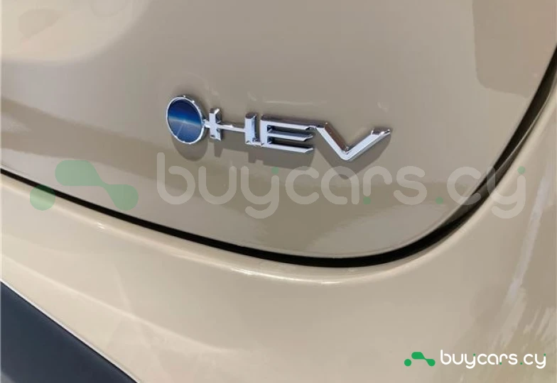 Toyota Yaris Cross Beige