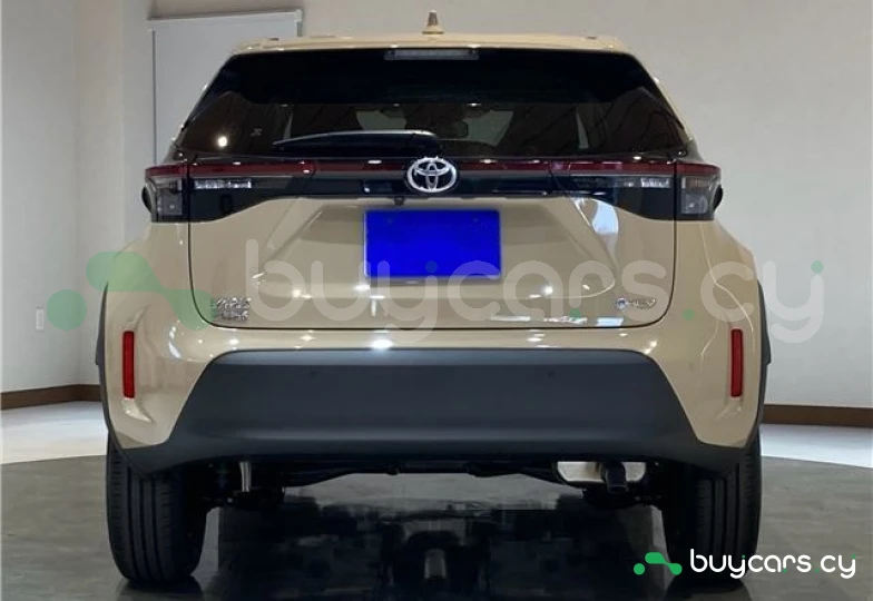 Toyota Yaris Cross Beige