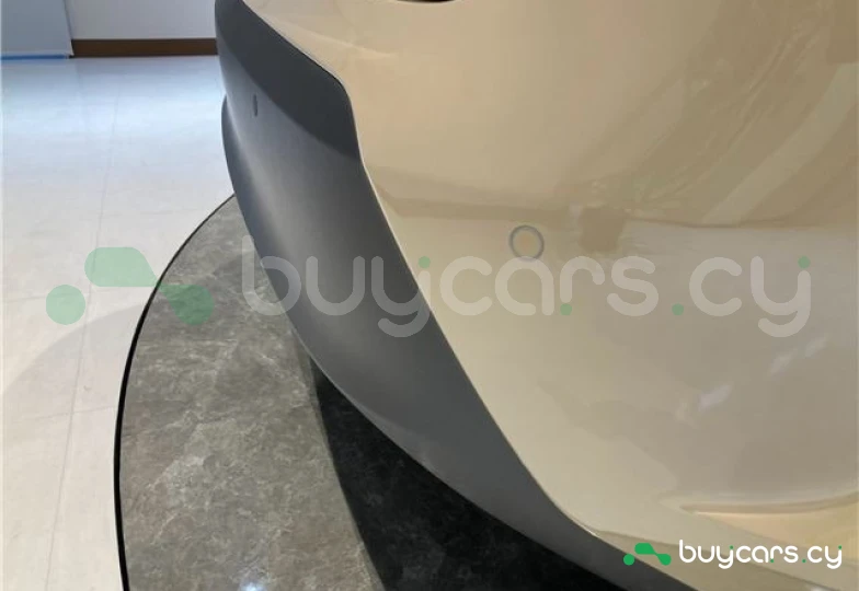 Toyota Yaris Cross Beige