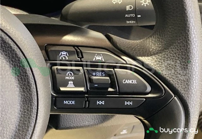 Toyota Yaris Cross Beige