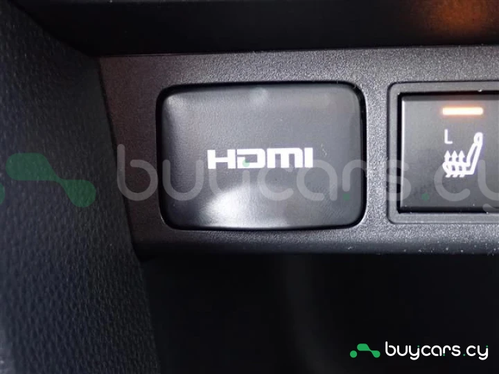 Toyota Yaris Cross Черный