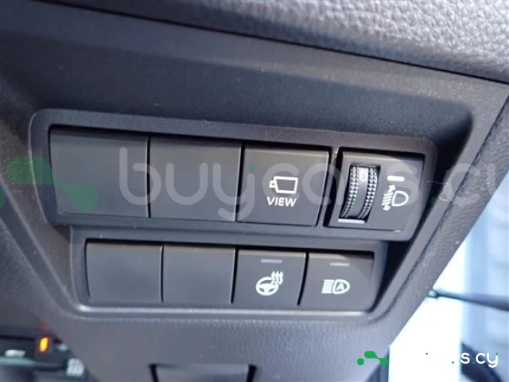 Toyota Yaris Cross Черный